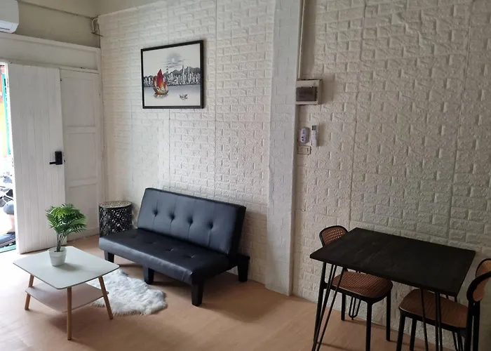 Haus Sathorn Pier 2 Cozy Bedroom Center *